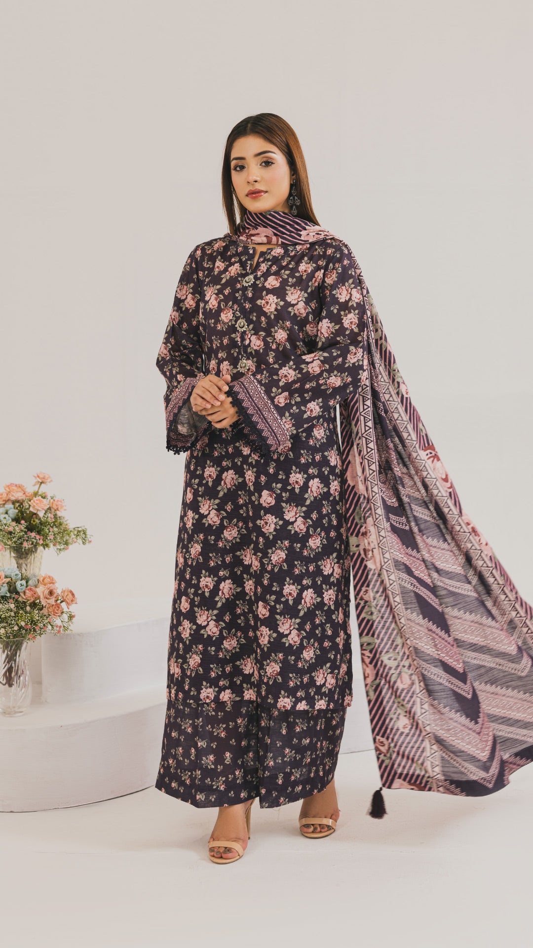 Khaddar Printed Suit- CLV3-08