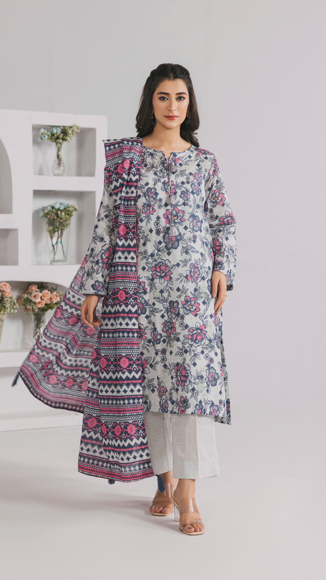 Khaddar Printed Suit- DYV3-03