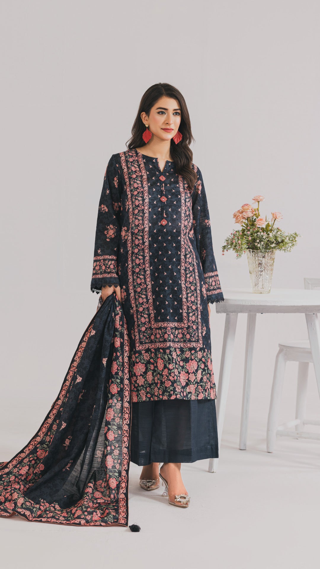 Khaddar Printed Suit- SGV3-01