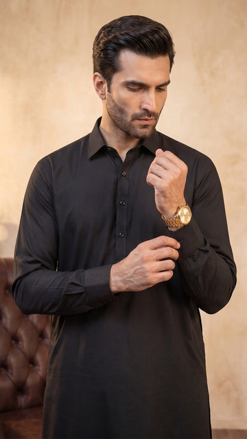 F-Black Stitched (Wrinkle-Free)